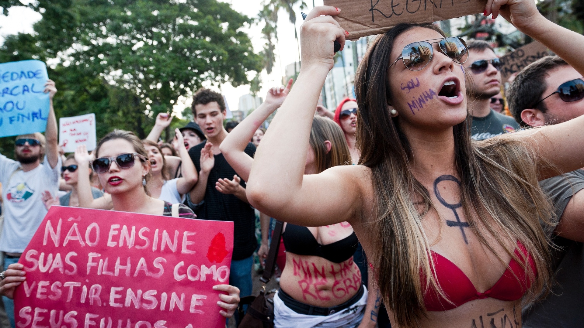 Fotos Marcha Das Vadias Pelo Brasil Uol Not Cias