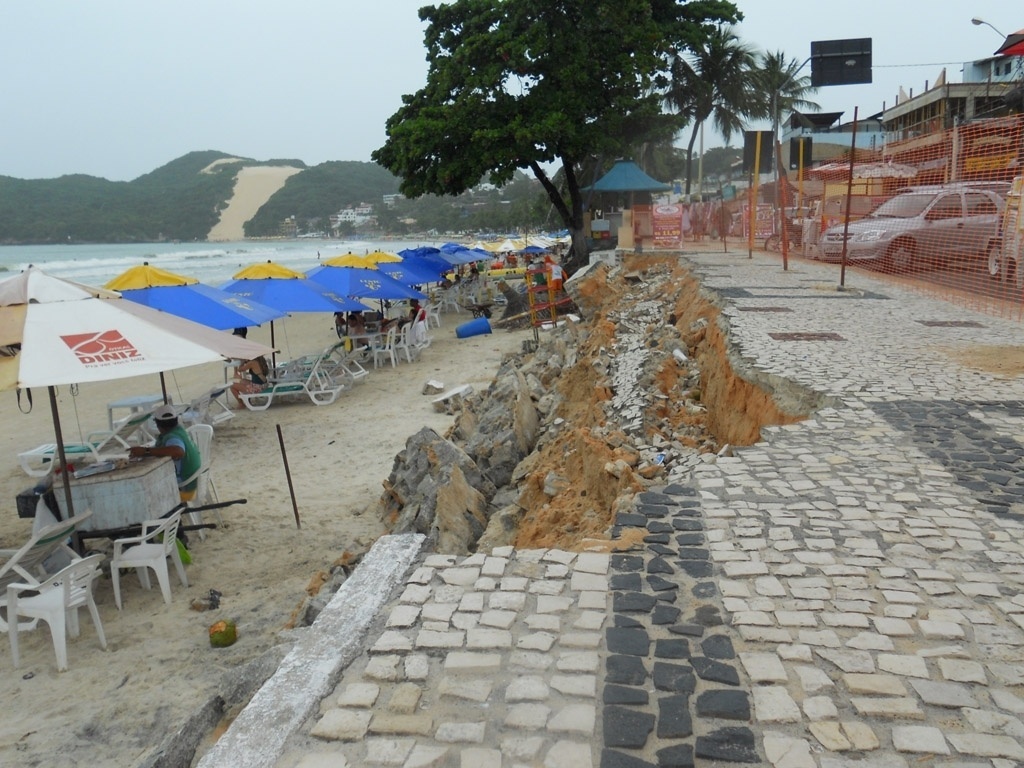 Defesa Civil reconhece estado de calamidade pública por erosão em praia