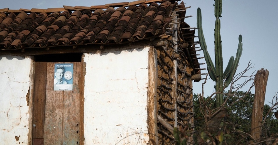 Seca no Nordeste afeta 10 milhões de pessoas 04 03 2013 UOL Notícias