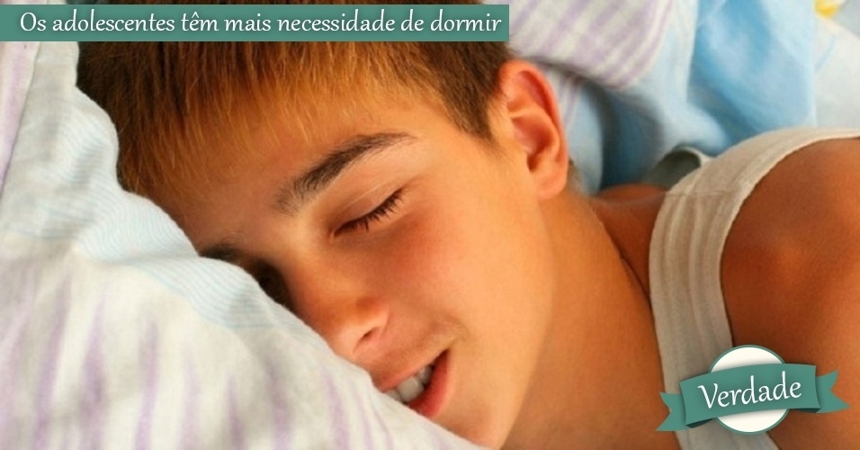 Dormir logo depois de comer é um hábito banal. Mas faz mal para o corpo ...