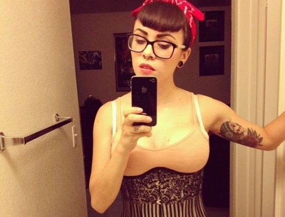 Oni chichi rebuild and erica lauren | Hot photos) Oni chichi rebuild and erica lauren