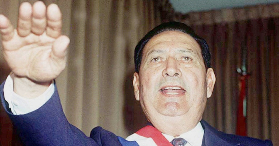 Golpes e escândalos marcam trajetória política do Paraguai BOL Fotos