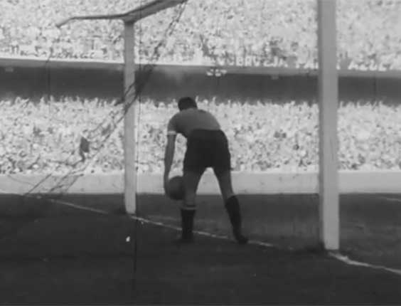 Fotos Vitória do Uruguai sobre o Brasil na Copa de 1950 completa 65