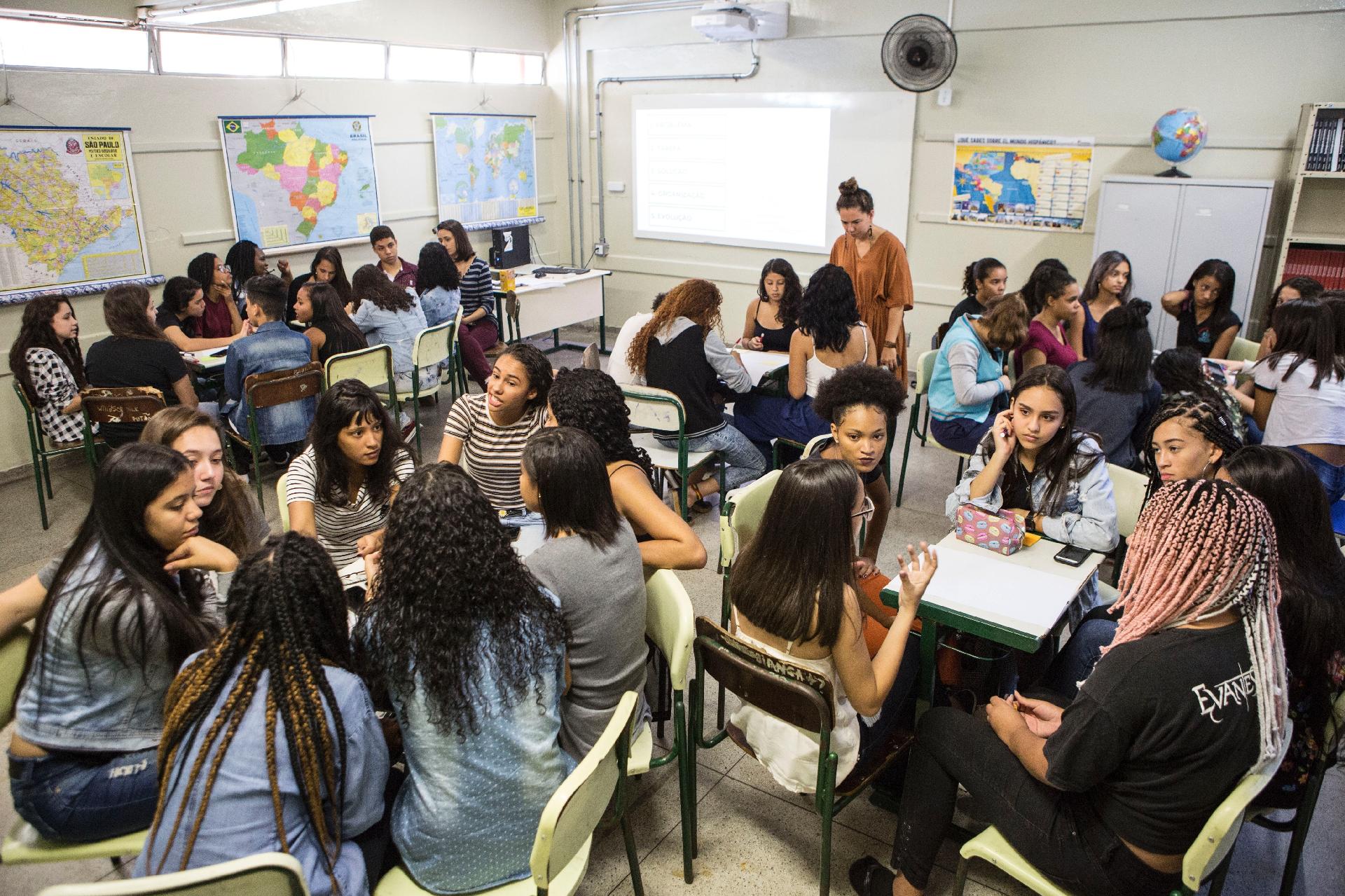 Fotos: Quero na Escola leva à sala de aula assuntos escolhidos pelos ...