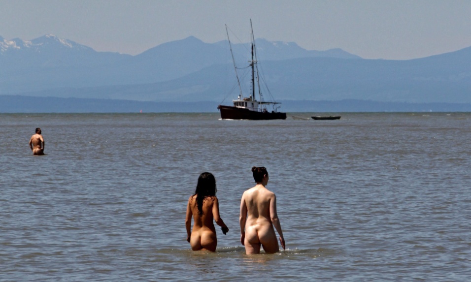 female human version of pikachu nude bare s e x c u n t beach