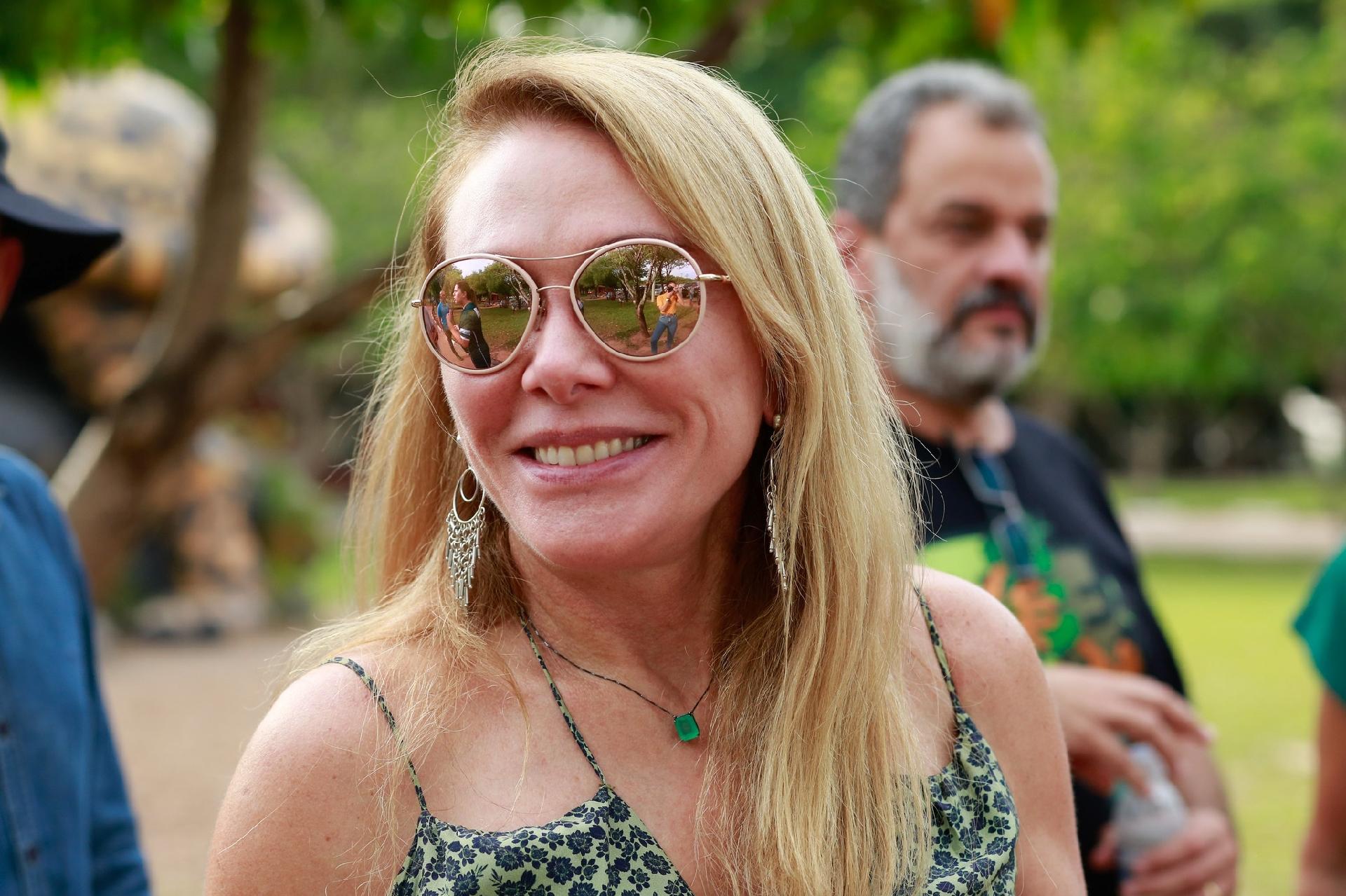 Na política há 30 anos, prefeita ainda ouve: 