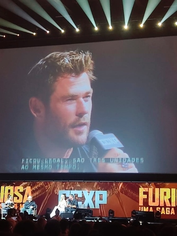 O MOTIVO É DRAMÁTICO! CHRIS HEMSWORTH ANUNCIA DESPEDIDA DE THOR 