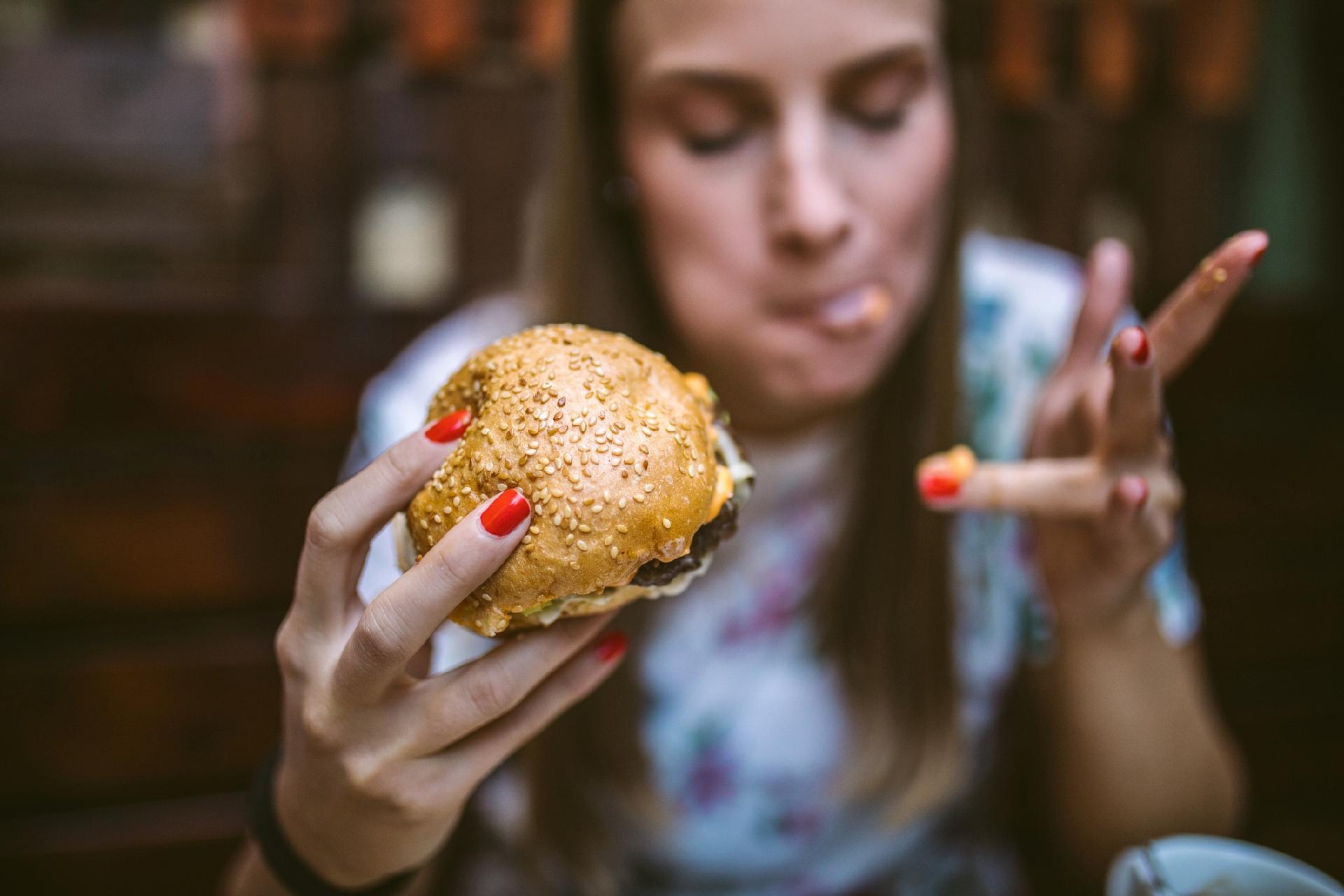 Alimente seus clientes em Fast Food Fear