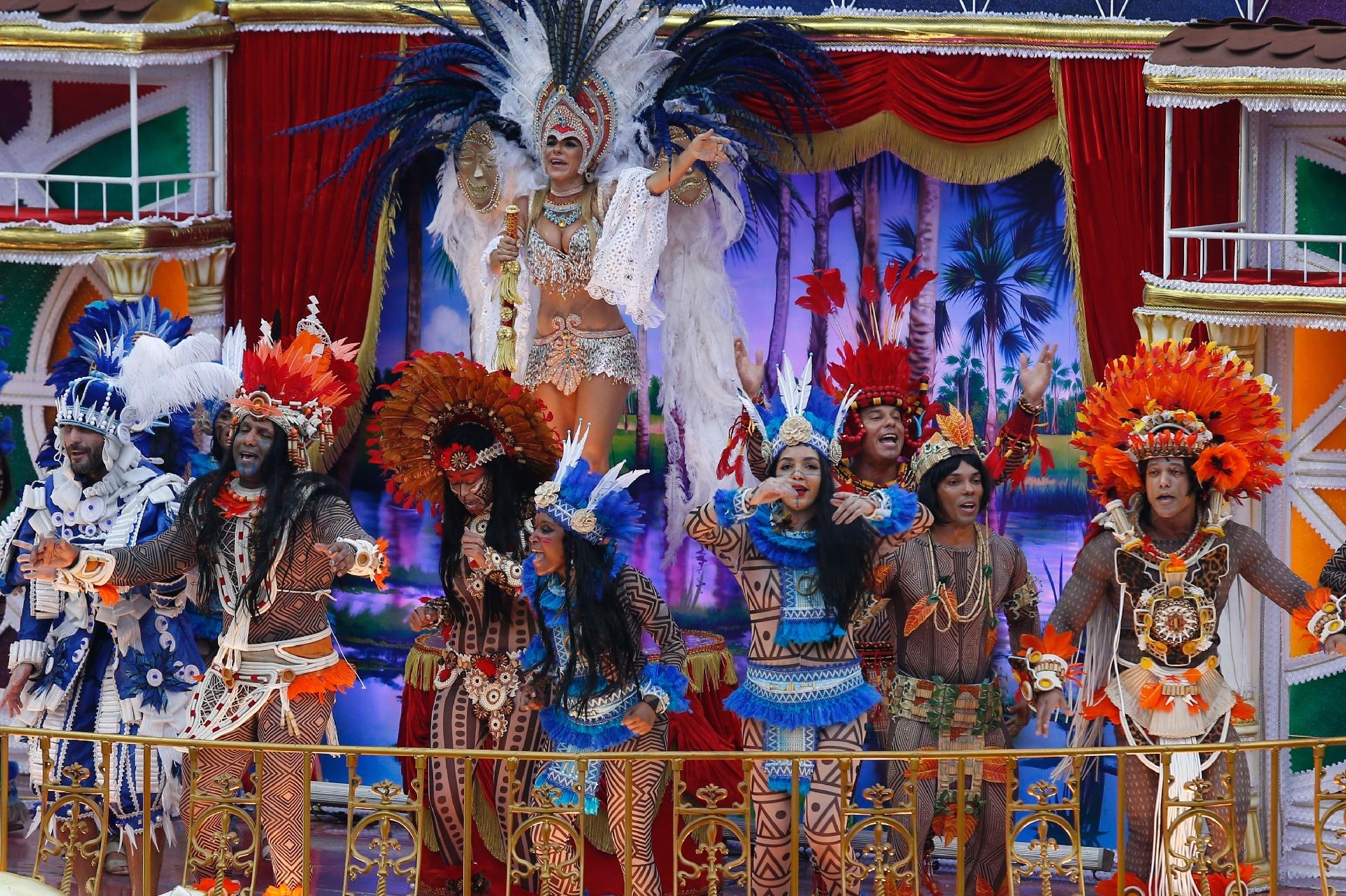 Carnaval Beija Flor Se Destaca Em Noite Marcada Por Acidente