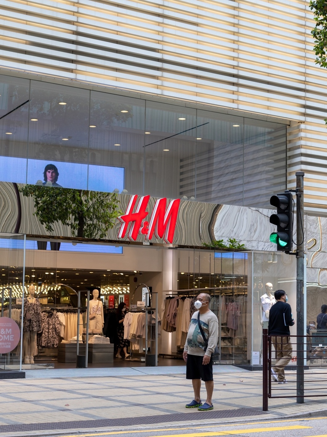 Rede de varejo H&M abrirá lojas no Brasil em 2025