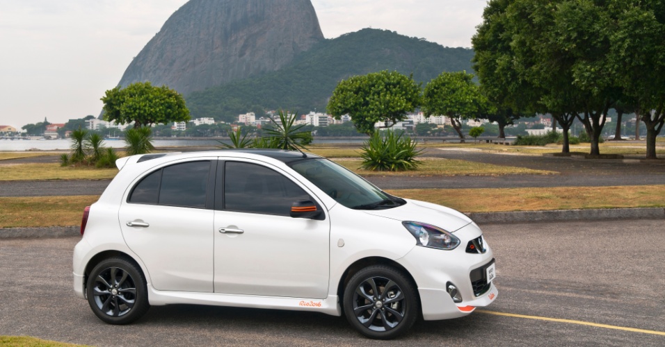 Nissan March pega carona nas Olimpíadas BOL Fotos BOL Fotos