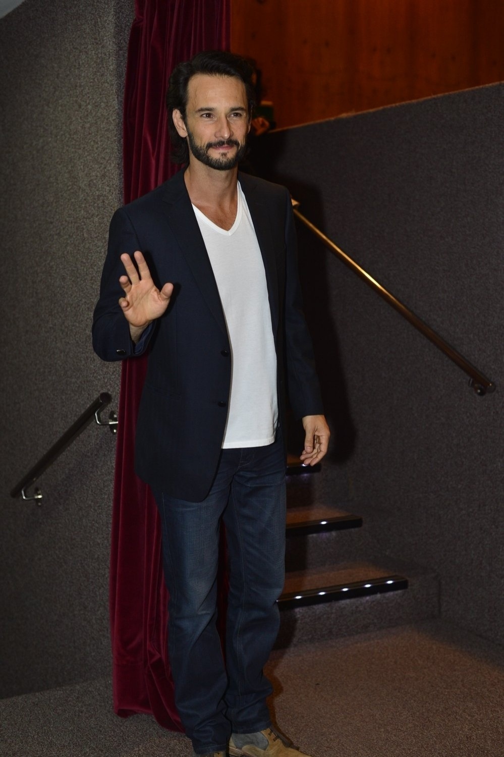 Rodrigo Santoro Famosos UOL Entretenimento