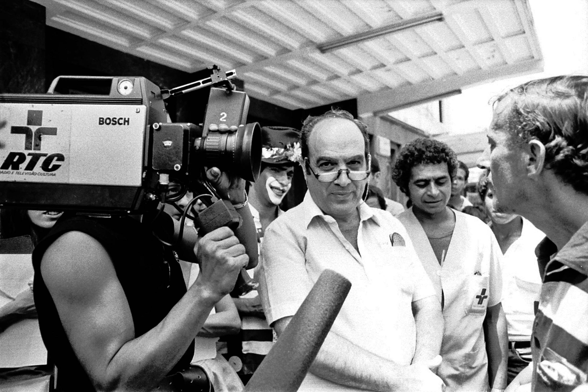 Morre, aos 82 anos, o ator e diretor de teatro Antônio Abujamra - 28/04 ...