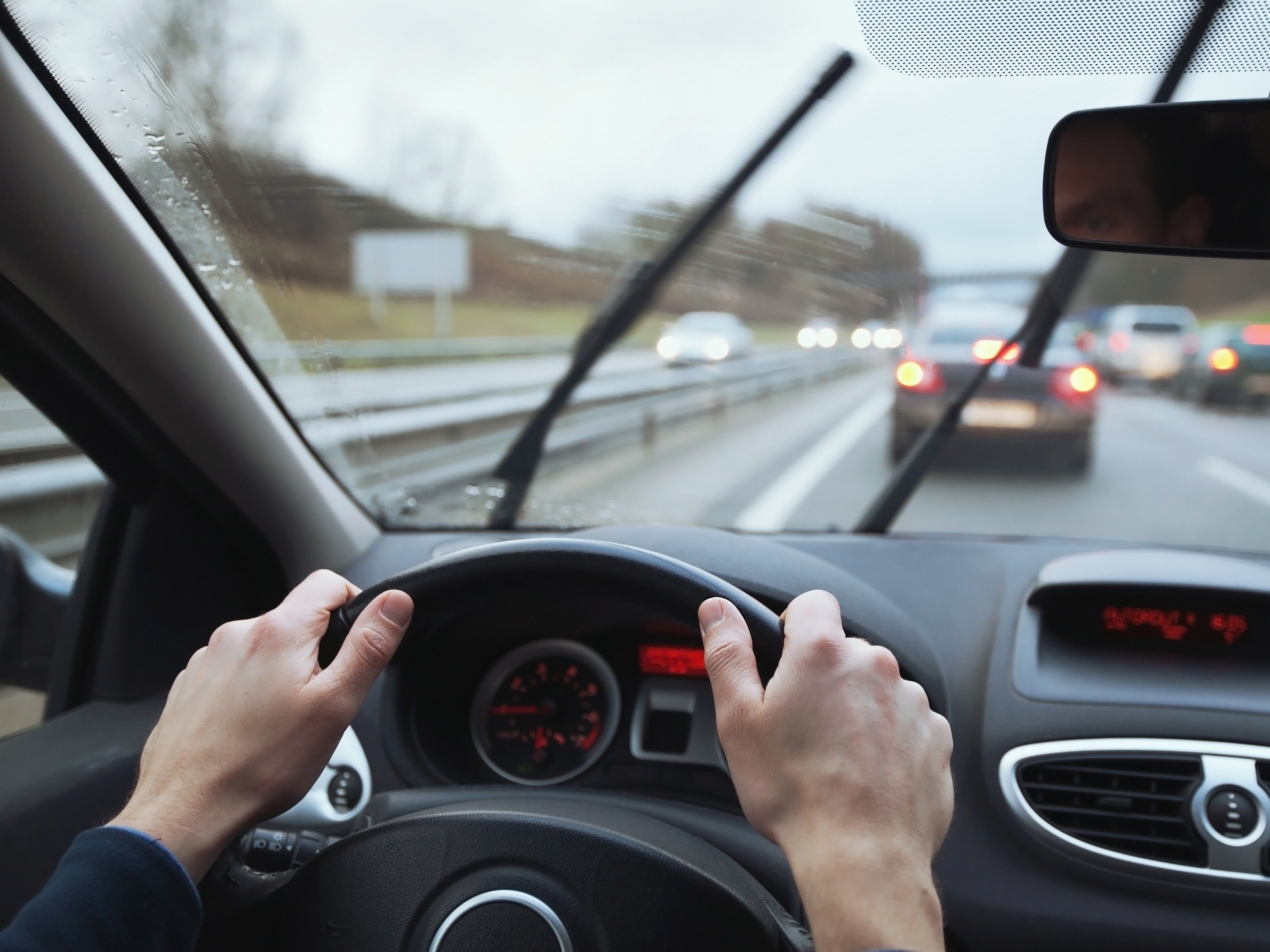 Desleixo dá multa e remoção do carro: veja 5 exemplos pouco óbvios