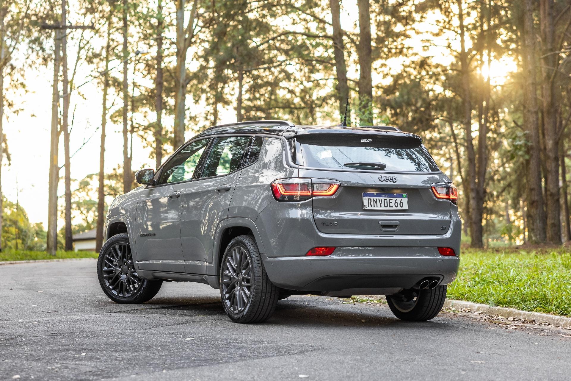 Volkswagen Taos x Jeep Compass qual é o melhor SUV médio?