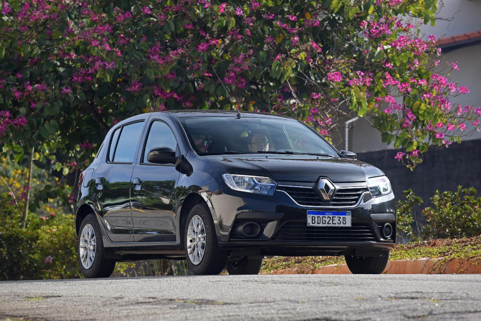 Renault Sandero Zen 2020 preço, versões, consumo, motor e fotos