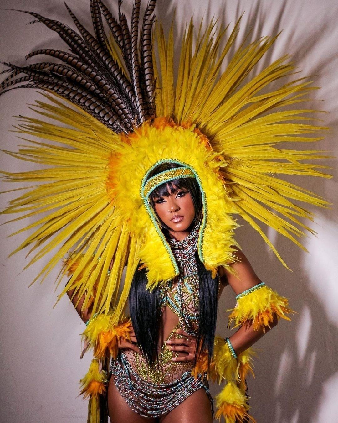 Carnaval Veja As Rainhas De Bateria Do Desfile Do Rio De Janeiro