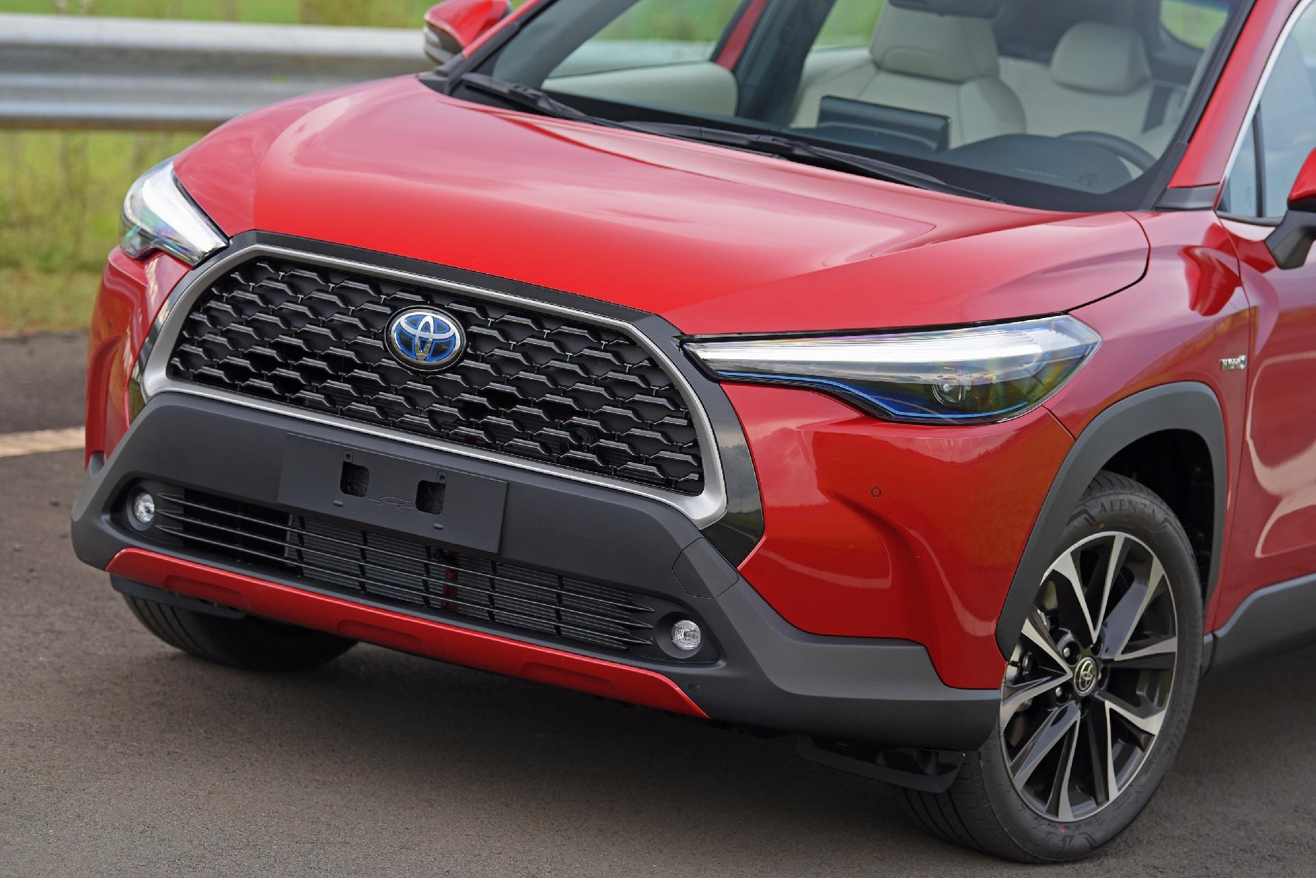Toyota Corolla Cross: quanto bebe o SUV flex mais econômico do Brasil