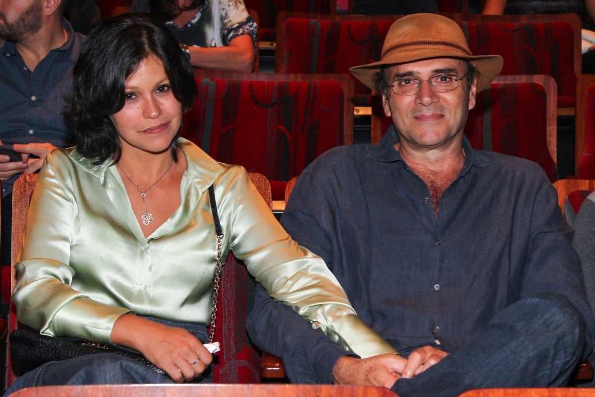 Filho de Almir Sater, Gabriel estreia no teatro abençoado por seus ...