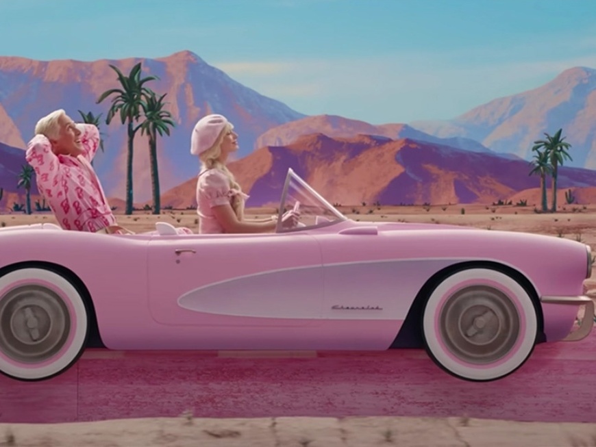 Barbie e seu Corvette: carrão rosa bomba em buscas e antecipa o futuro