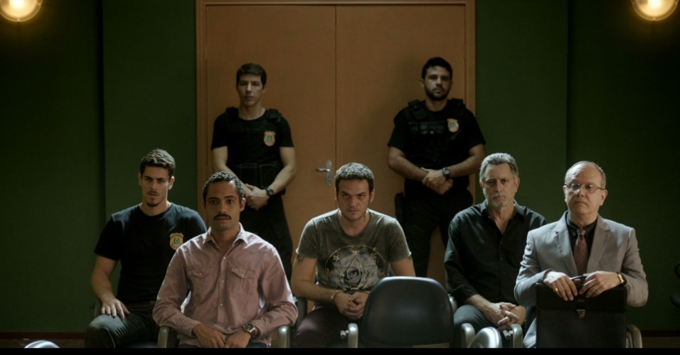 Em Nome da Lei (2016) BOL