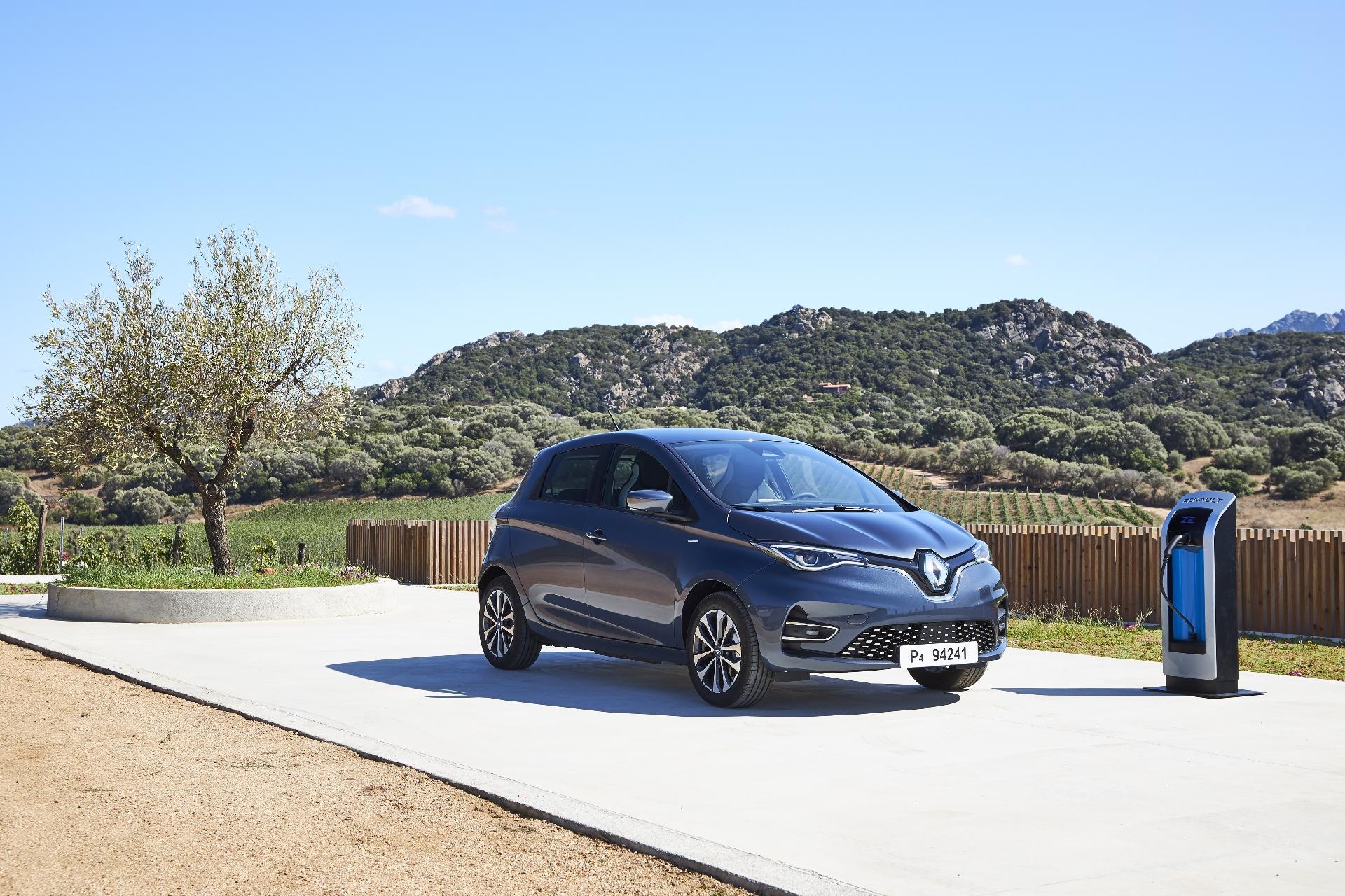 Renault Zoe 2022 Chega Com Mais Autonomia E Potência A Partir R$ 204. ...