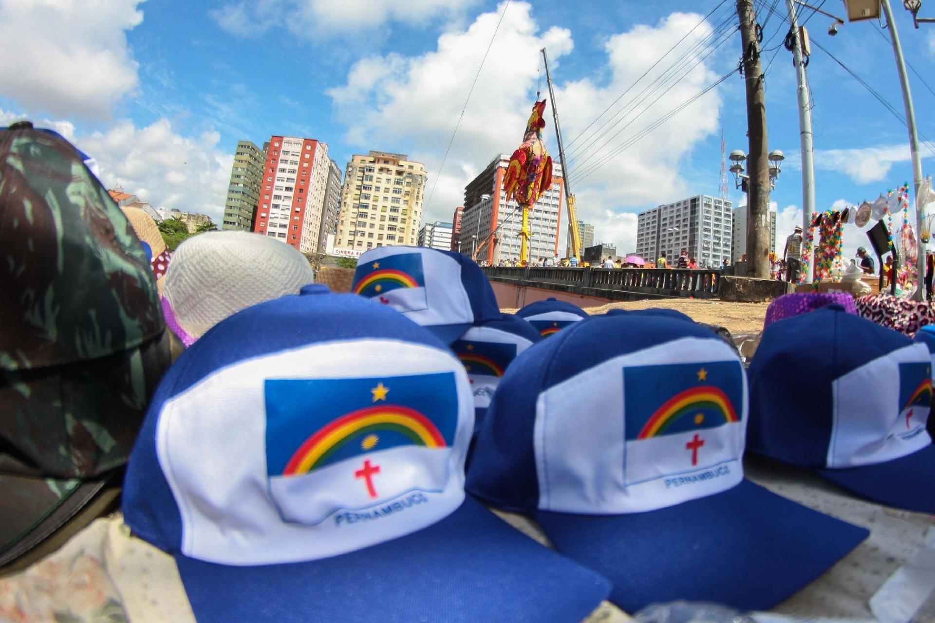 Fotos Carnaval S Mbolo Do Carnaval De Recife Galo Da Madrugada