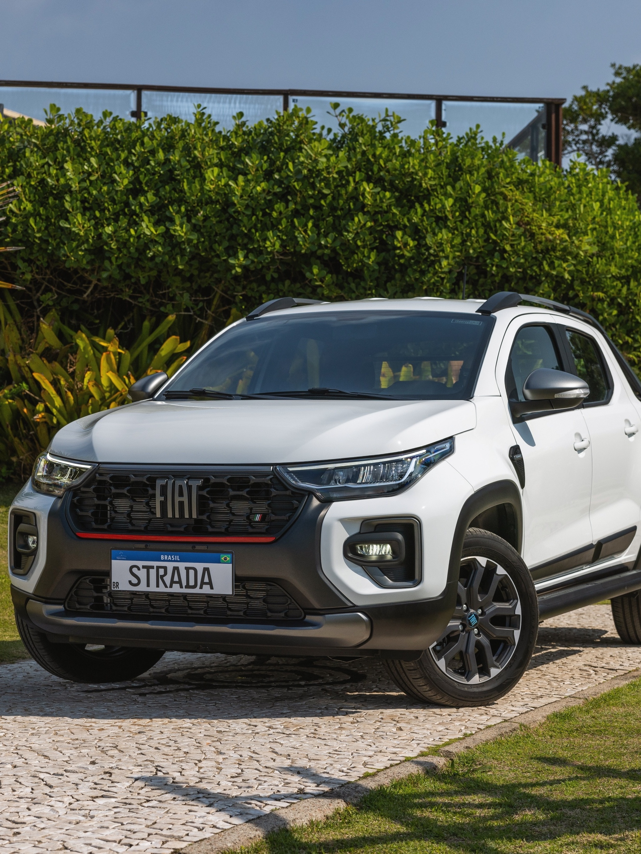 Fiat Strada 2024 ganha motor turbo; veja preços e o que muda na picape