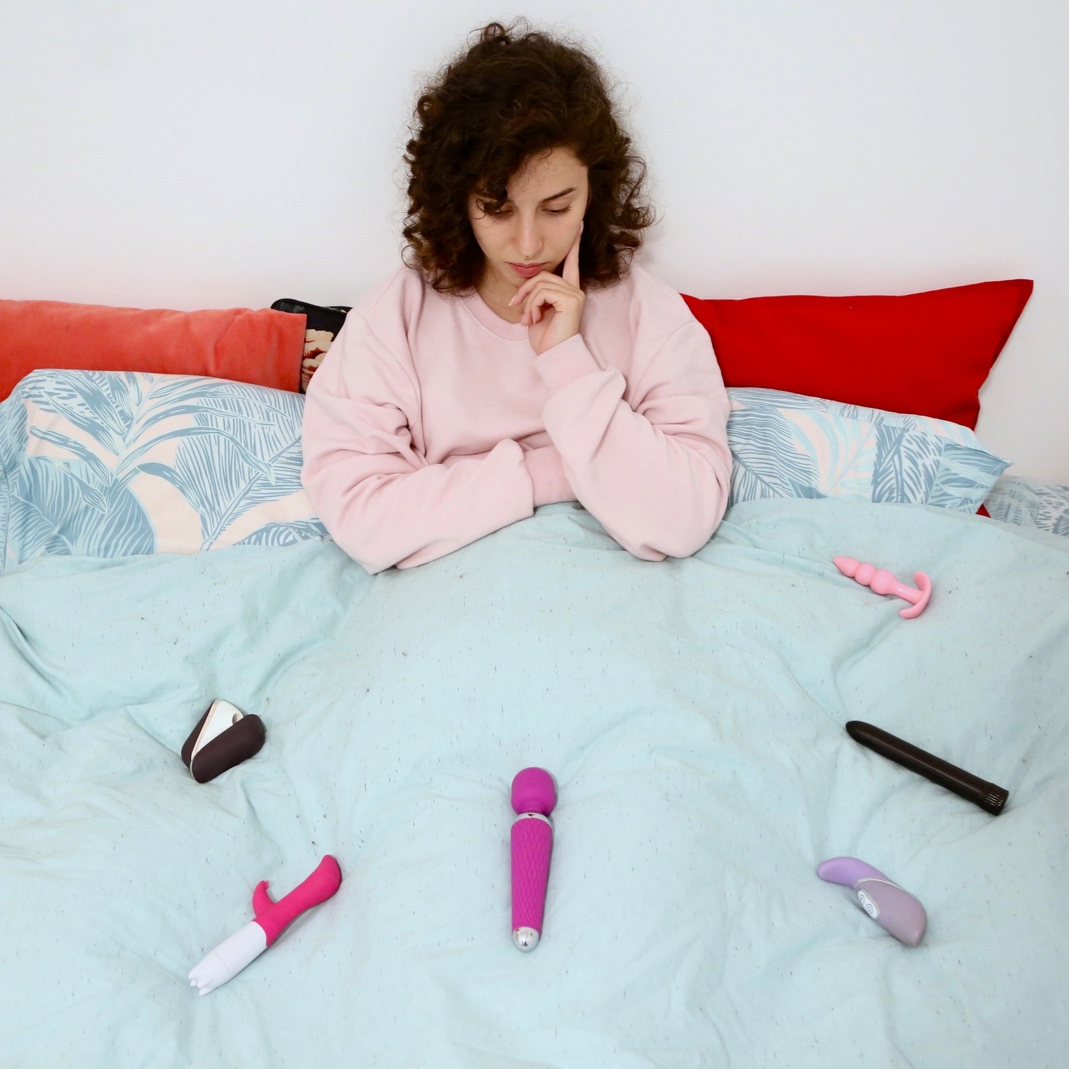 Lavou, tá novo? Sim, mas há cuidados na hora de limpar o seu vibrador