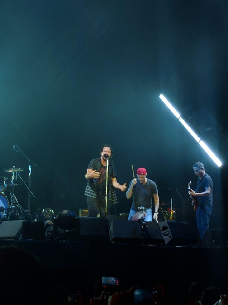 Pearl Jam Play 'Rockin' In The Free World' With Chad Smith at