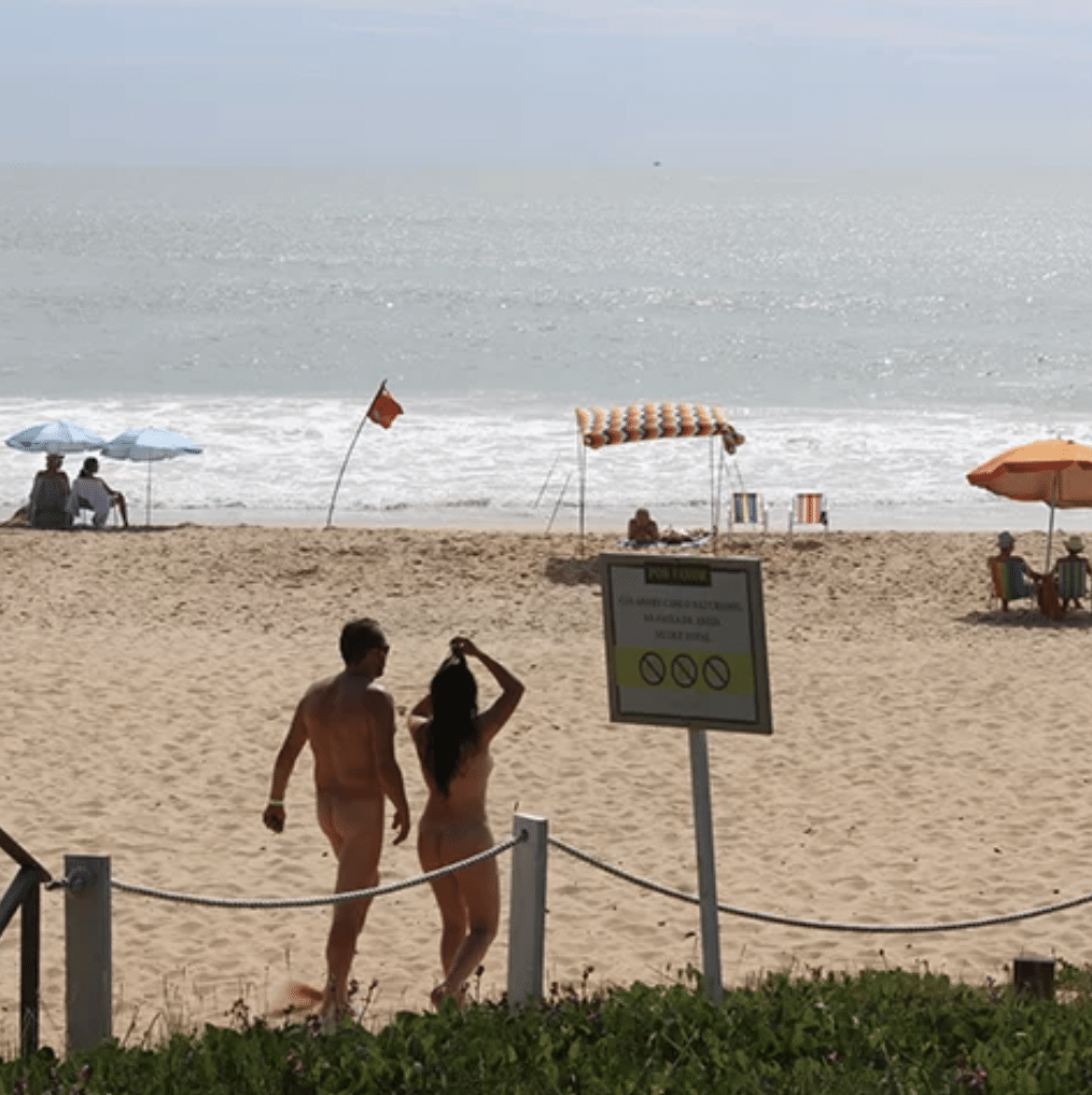 Rio, Bahia e mais: onde ficam as praias oficiais de nudismo do Brasil