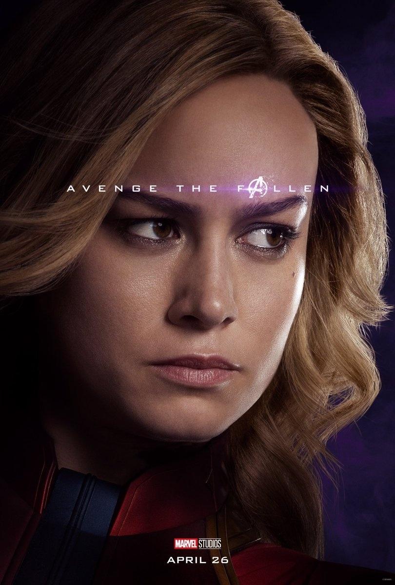 Poster Os Vingadores no Photoshop