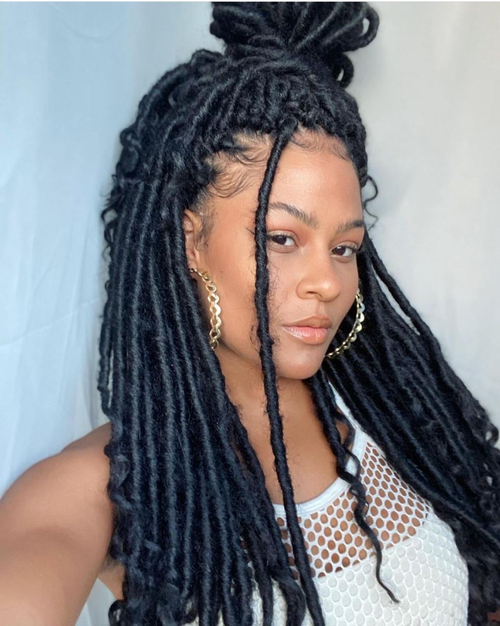 Saiba Como Lavar Cabelo Com Trança Box Braid e Nagô