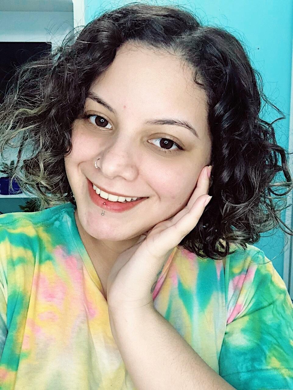 Plopping: finalize o seu cabelo cacheado com uma camiseta - 26/09/2020 -  UOL Universa