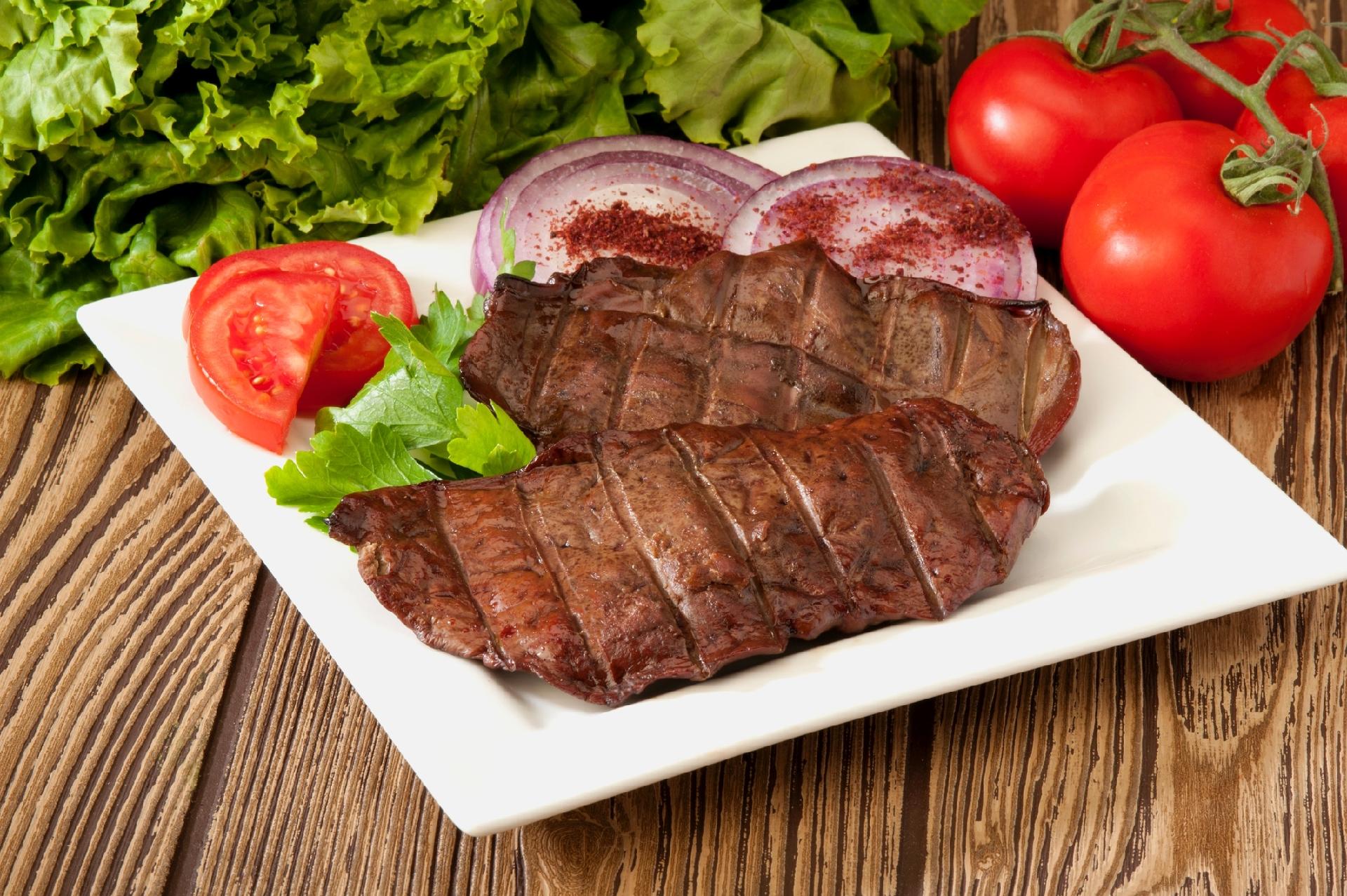 Calorias em 1 Lb Bife de Fígado e Fatos Nutricionais?