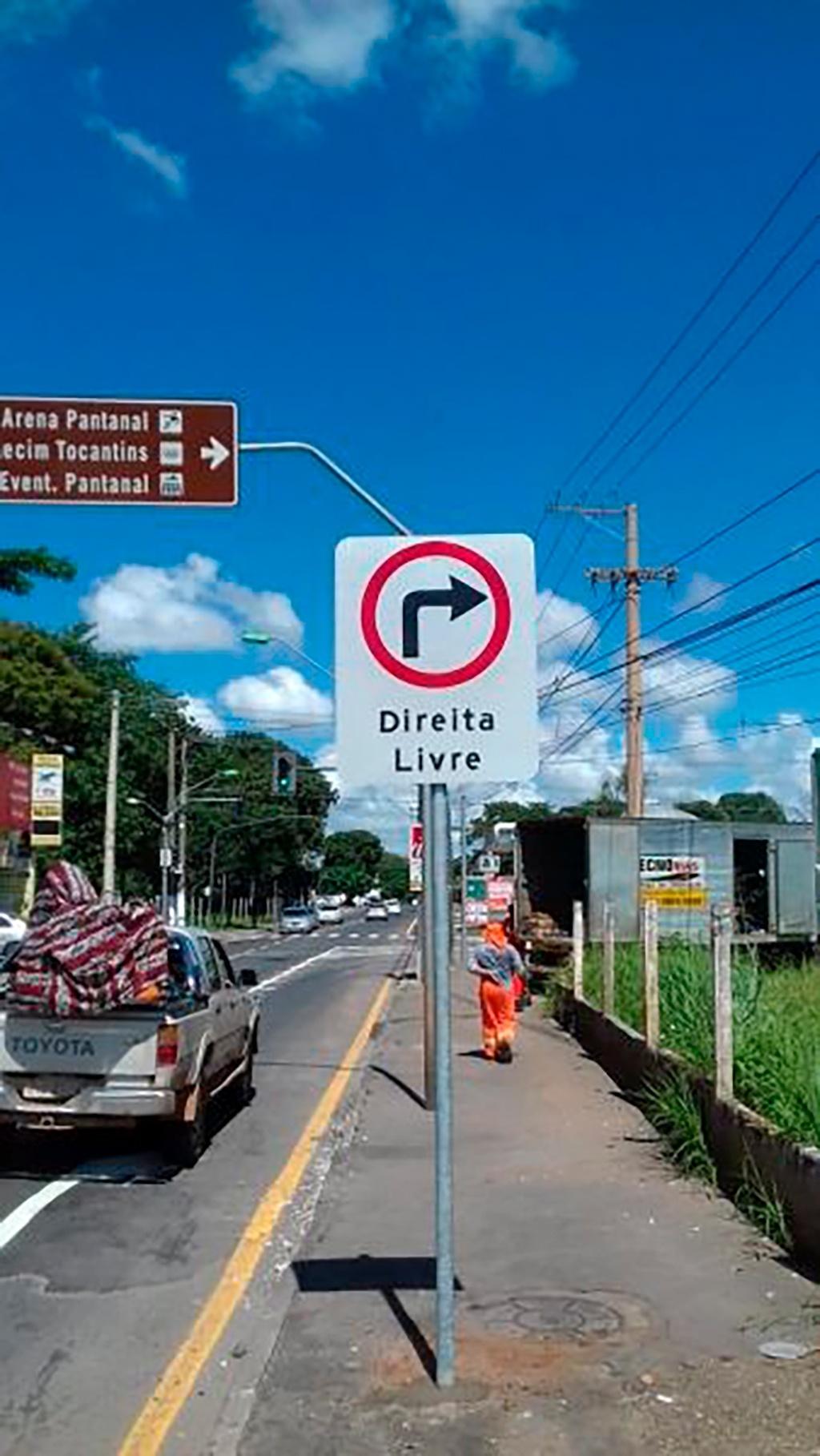 Sinal de trânsito sem passagem sinal de trânsito alemão indicando