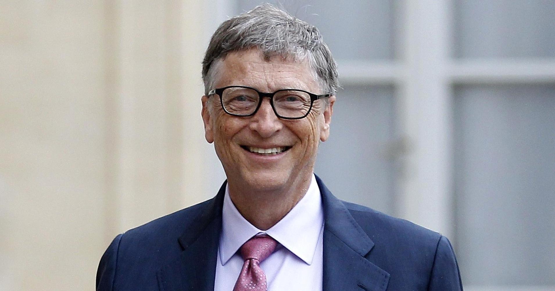 Bill Gates é derrotado por campeão mundial no xadrez em apenas 80