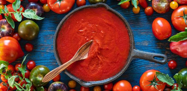 Molho extrato passata e tomate pelado qual é o mais saudável