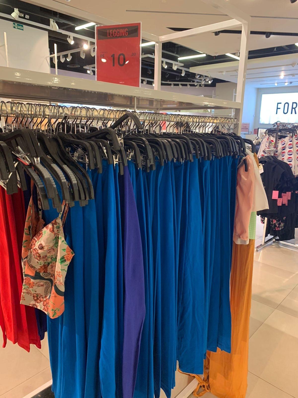 Forever 21 deve fechar todas as lojas no Brasil até domingo