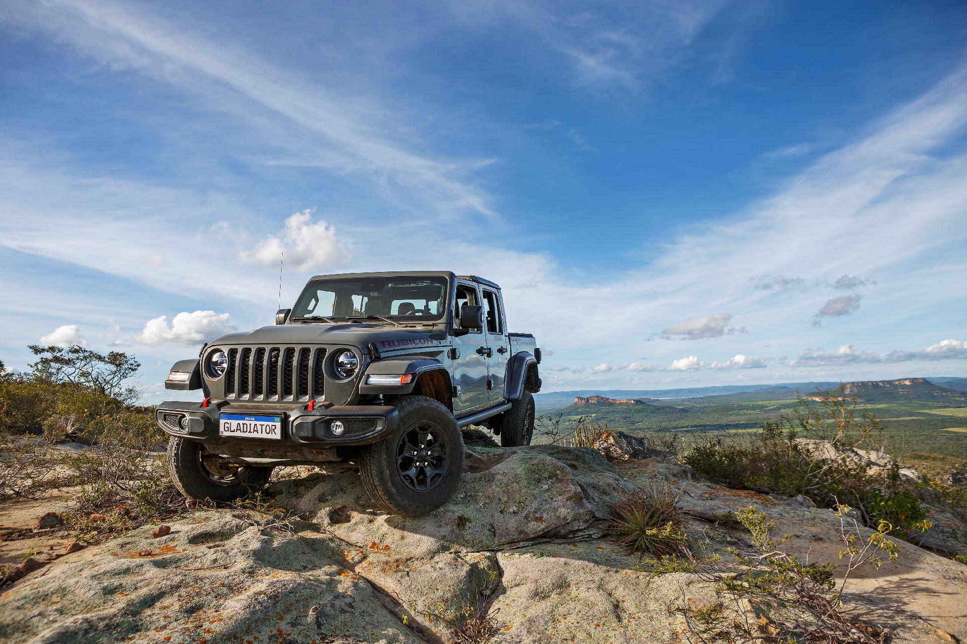 Jeep Gladiator Picape X De R Mil Feita Para Poucos Veja Detalhes