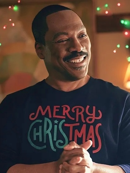 O filme de Natal de 2023 de Eddie Murphy compensa outro papel clássico que  ele perdeu há 23 anos