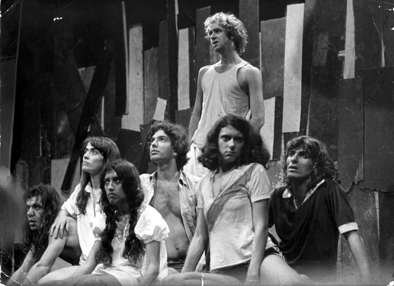 Quem Fundou O Grupo Teatral Asdrubal Trouxe O Trombone