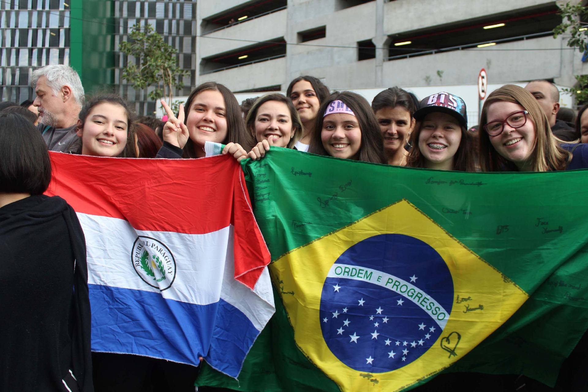 BTS Impressiona São Paulo Com Show De Tecnologia, Samba E "juntos E ...