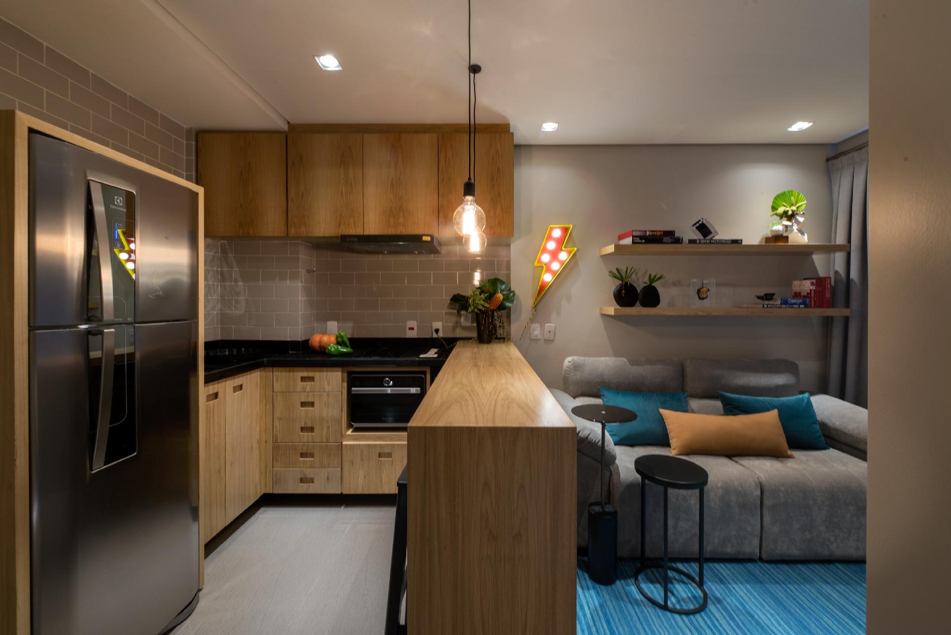 Fotos: Apartamento de 36 m² tem parede móvel que integra e separa ...