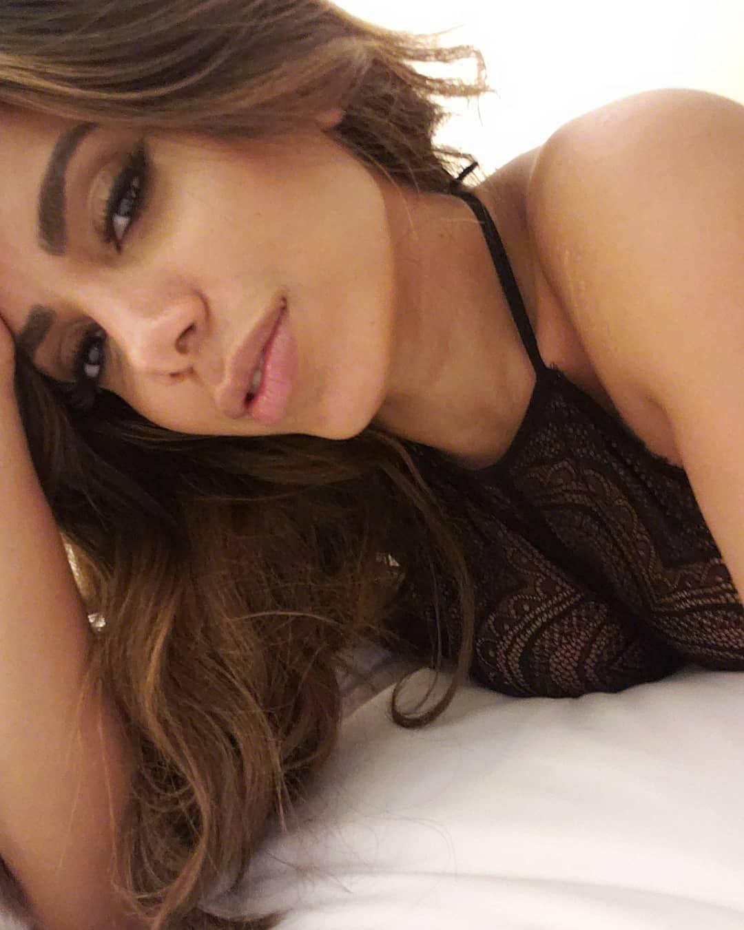 Fotos Assim Como Anitta Essas Famosas Falaram Abertamente Sobre A