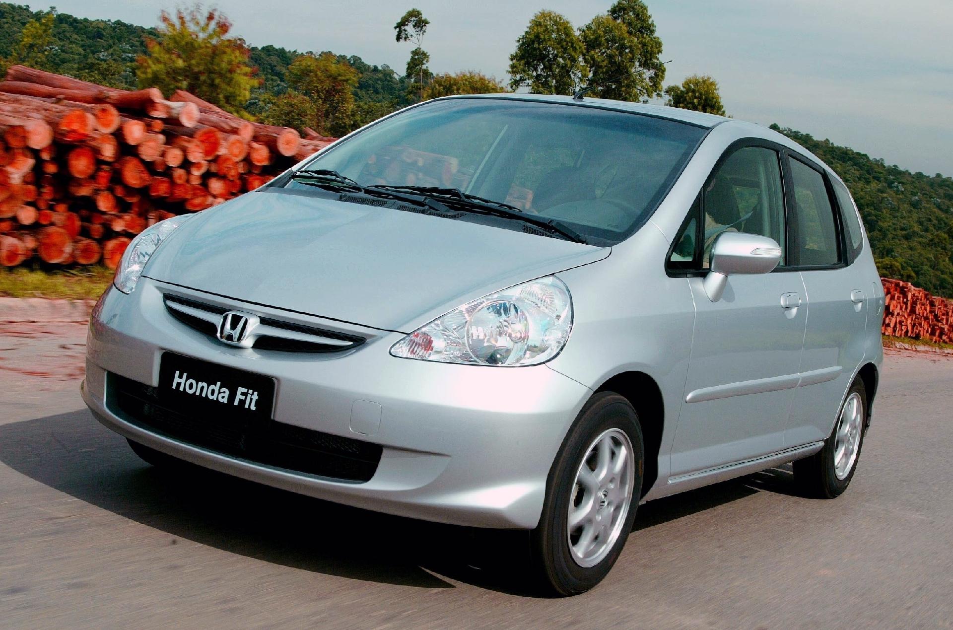 Ficha Técnica de Honda Fit II 1.3