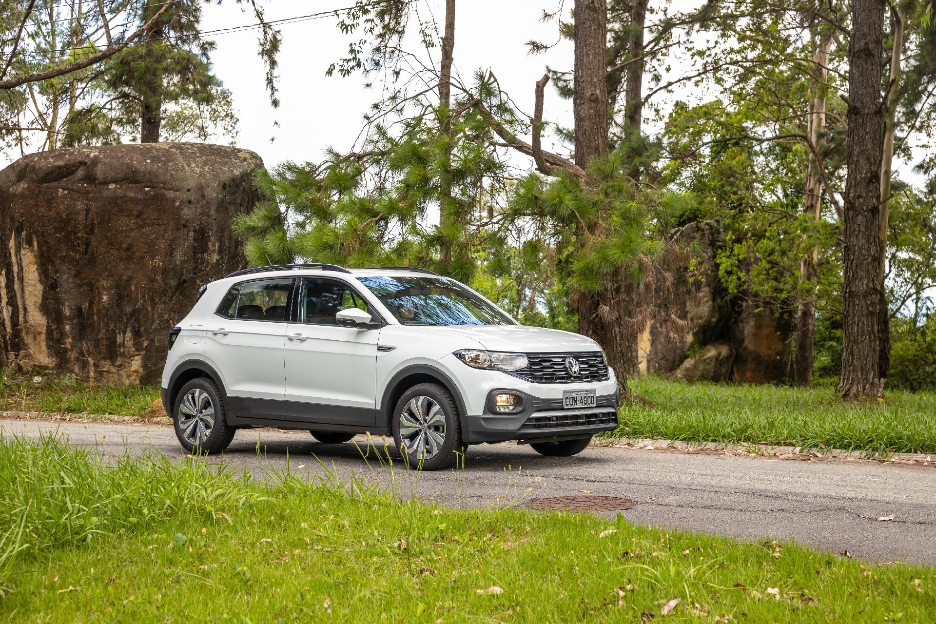 Tracker x Renegade x TCross o que cada um desses SUVs tem de melhor 25/03/2020 UOL Carros