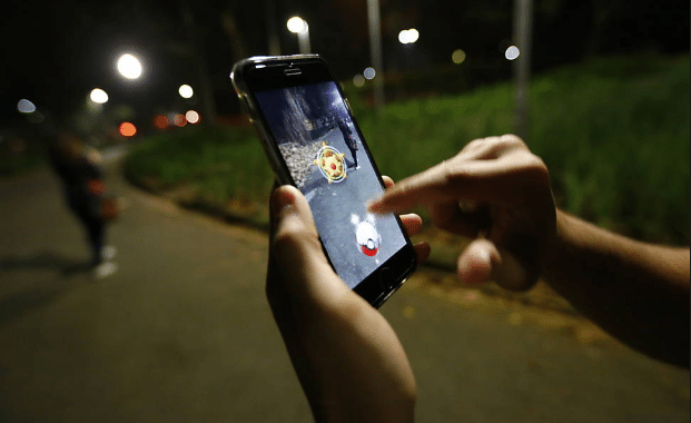 Pokémon Go leva dinheiro de verdade a bares e pizzarias