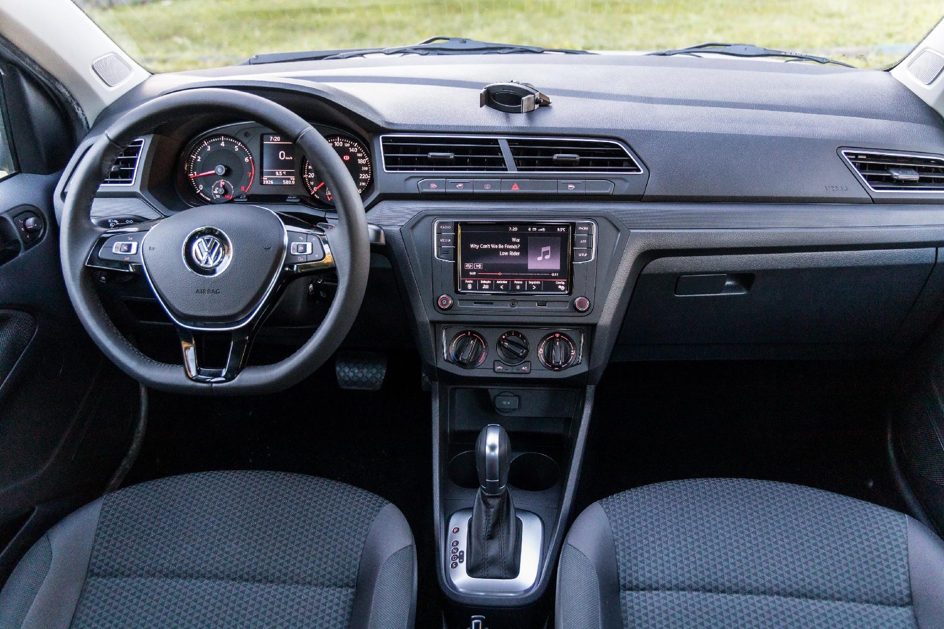 Volkswagen Voyage 1.6 2021: preço, consumo, motor e fotos