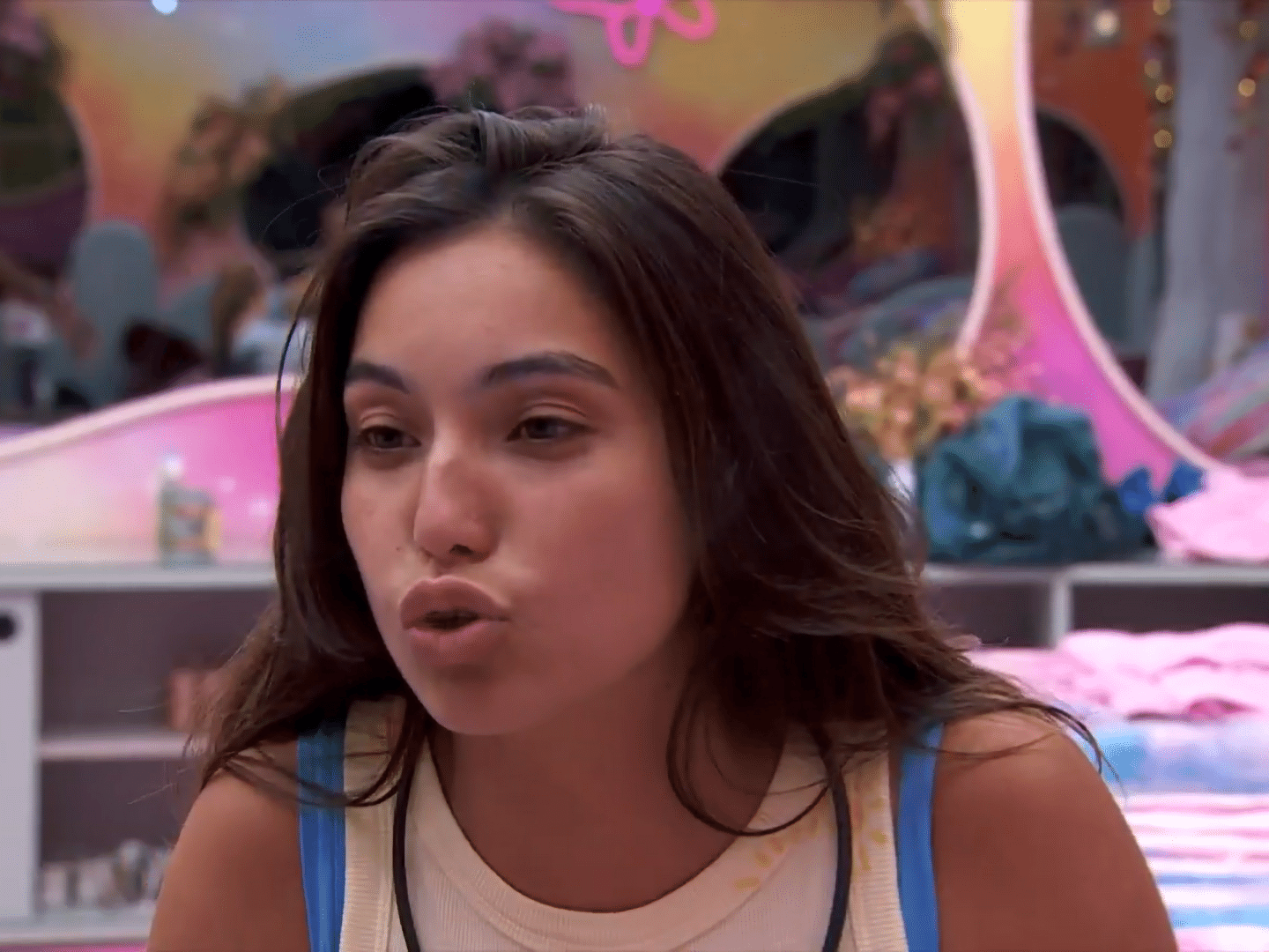 BBB 24: Vanessa expõe receio de Yasmin com roupas após comentários